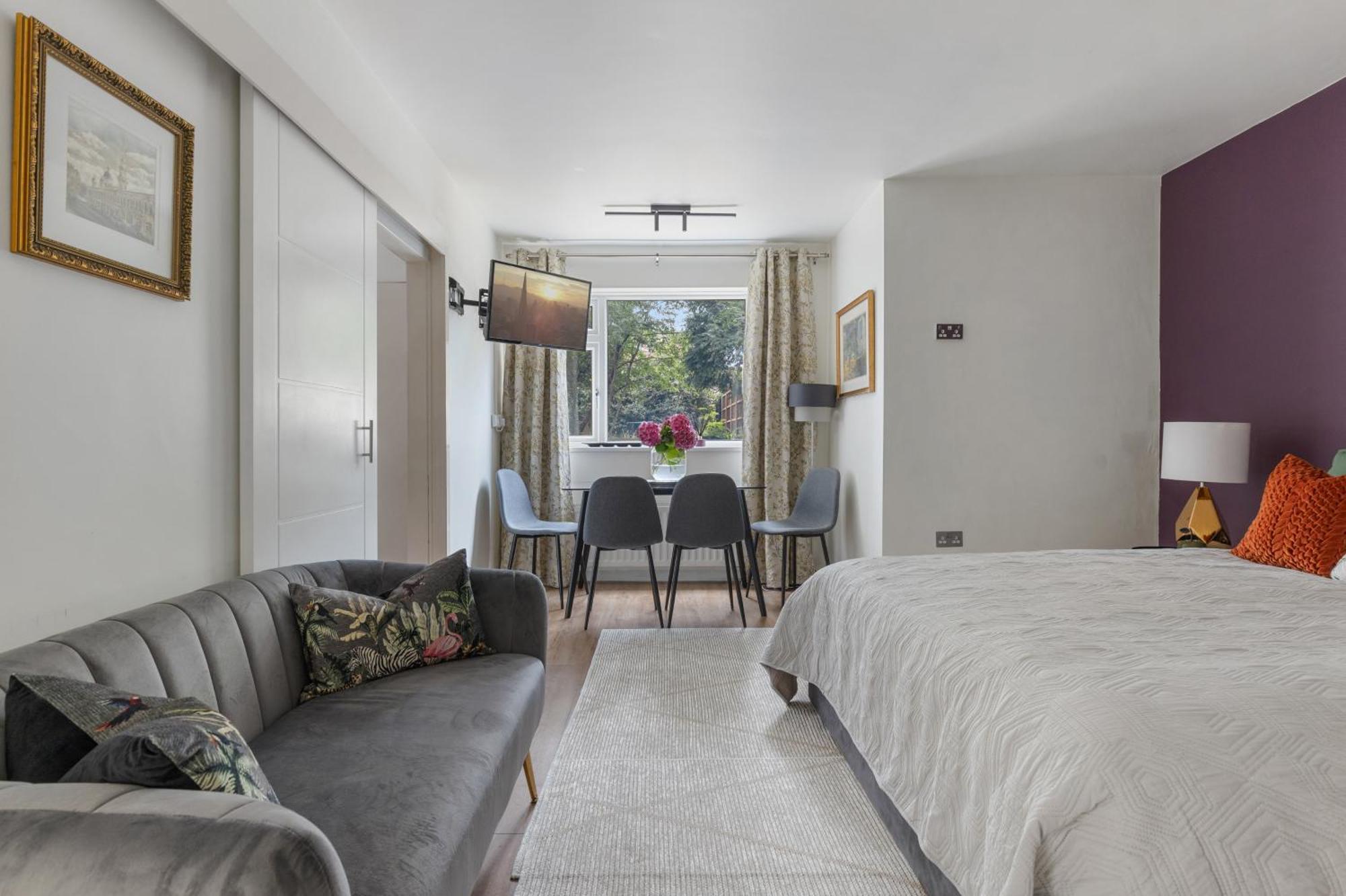 King Studio Apartment With Garden And Parking Ealing Exterior photo
